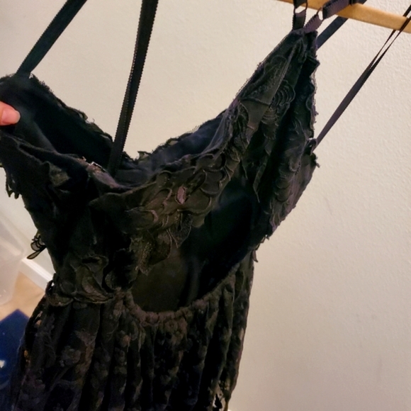 RARE FREE PEOPLE LACE TIERED DRESS - Picture 8 of 8